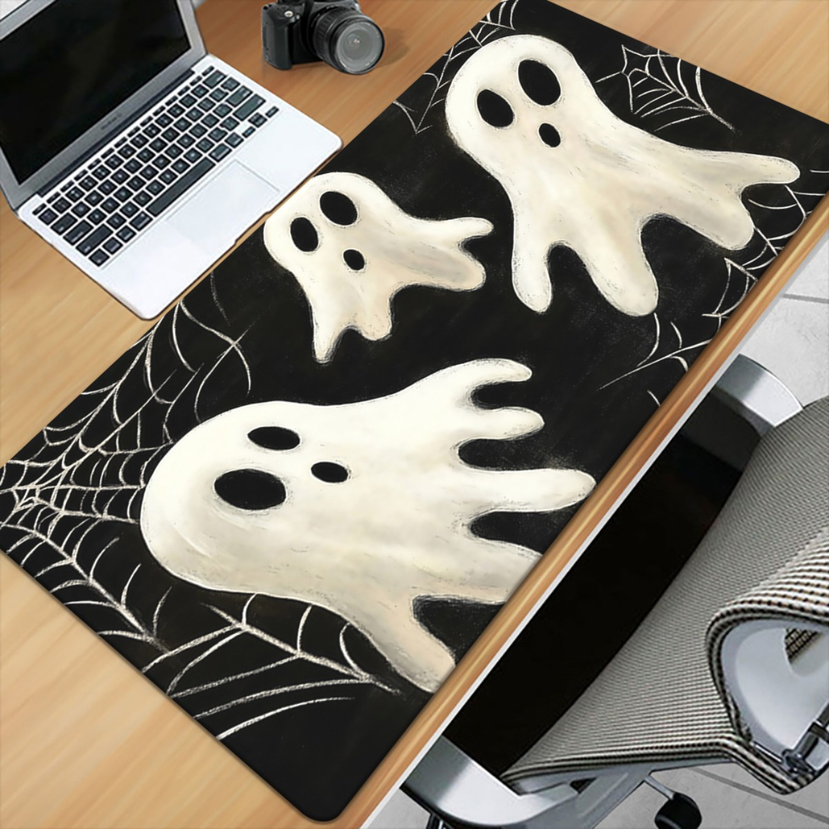 Brand Ghost Web Mouse Pad, Iro - Anti-Ghosting Keyboard recension och pris