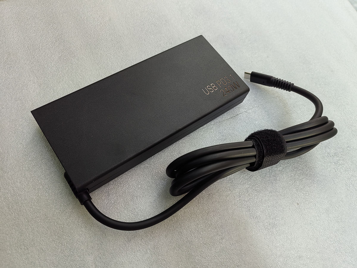 NEW OEM ADP-240KB BA Delta 240 - Pc Gaming Uk recension och pris